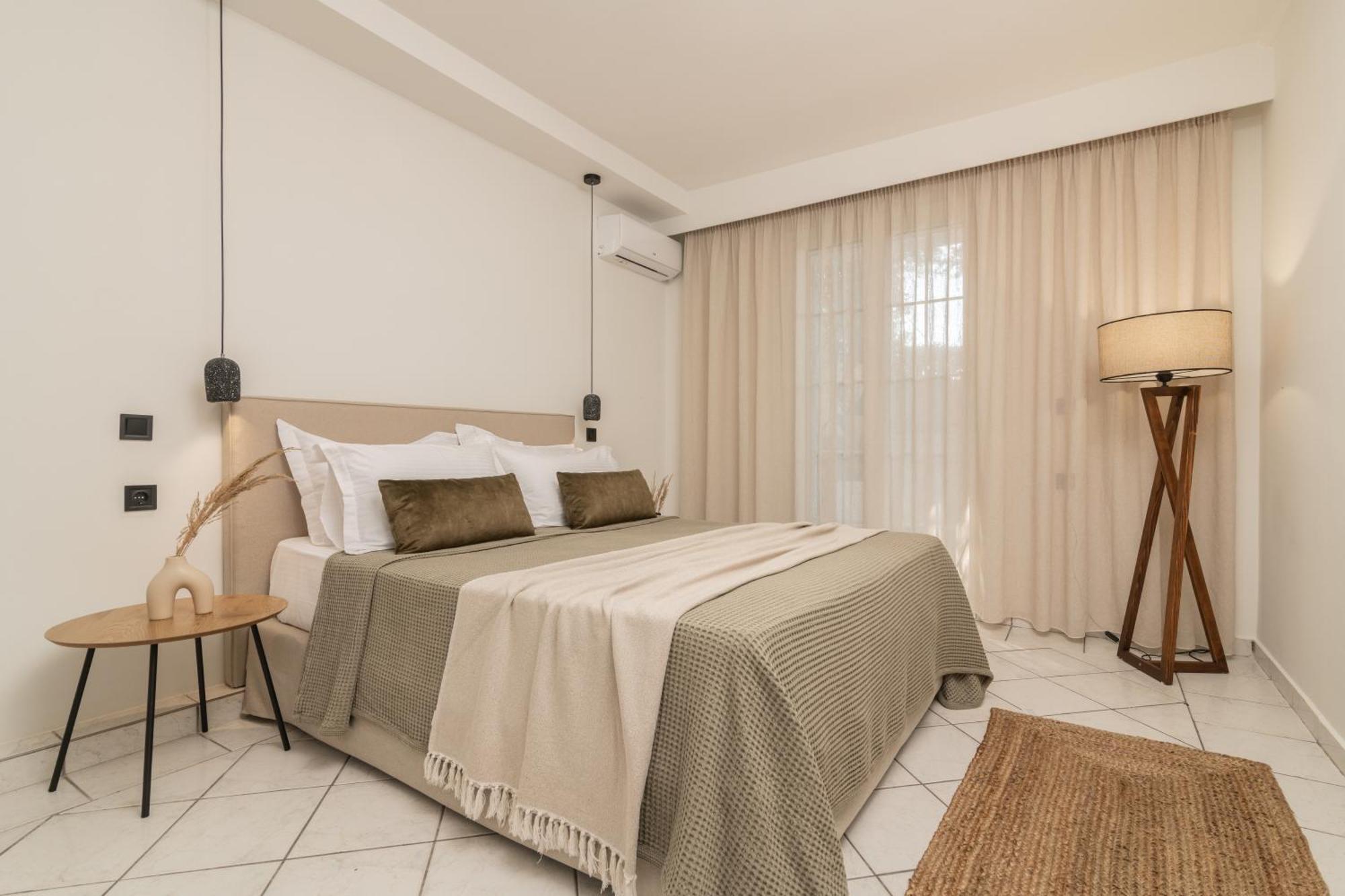 Daisy Hotel Plános Eksteriør billede