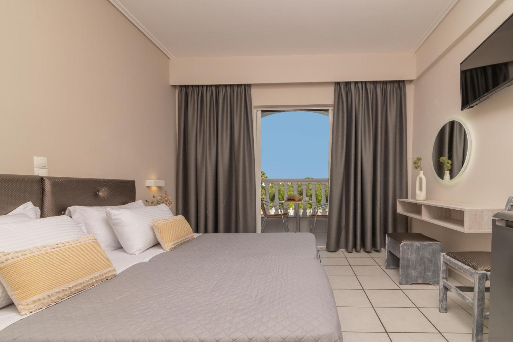 Daisy Hotel Plános Eksteriør billede